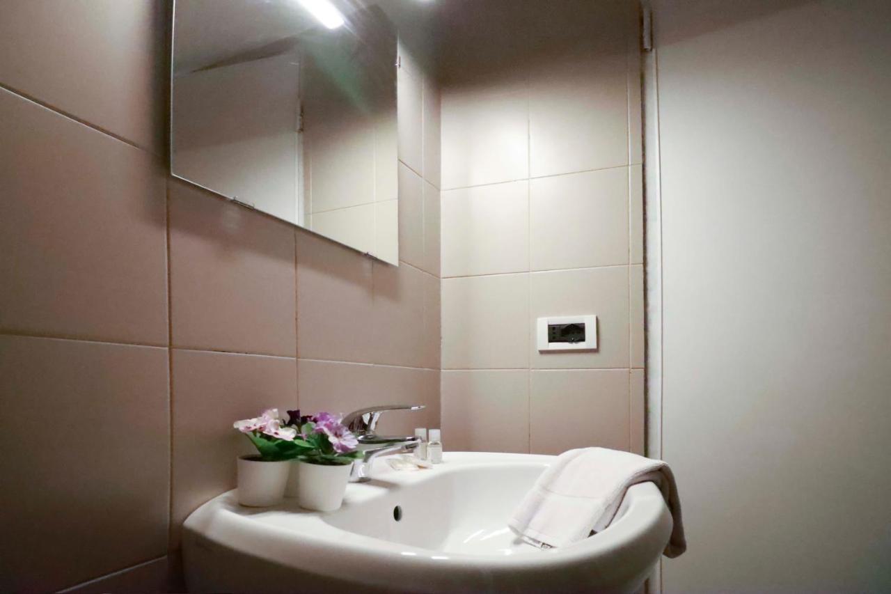 Casaviva - Modern Trilo In Genova Carmine Apartment Exterior foto